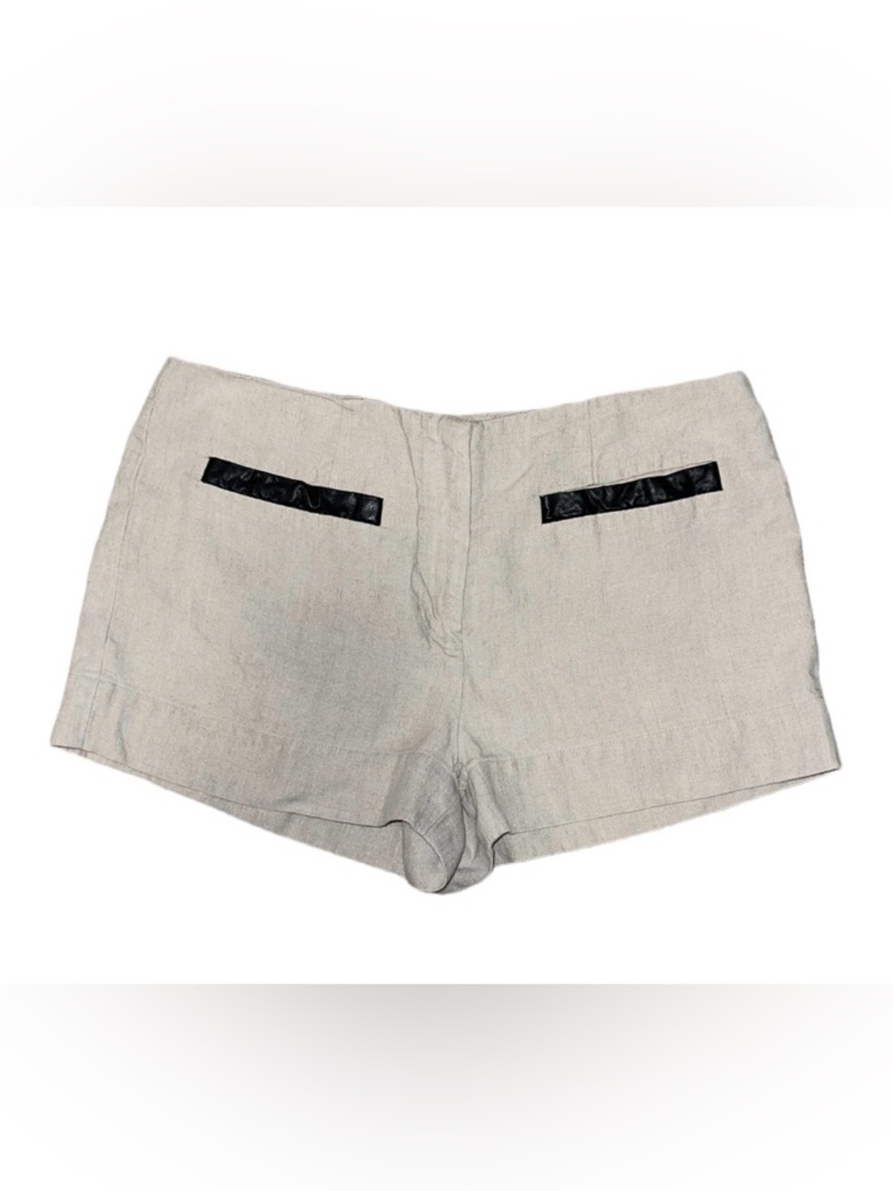 L'AGENCE Light Beige High-Waist Linen-Blend Shorts with Black Trim